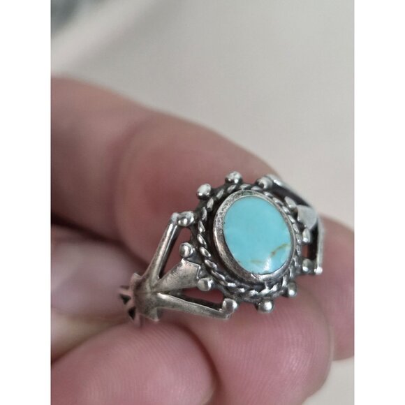 Vintage Sterling Silver Turquoise Ring Signed NF Thailand Size 8.5 - Picture 6 of 10